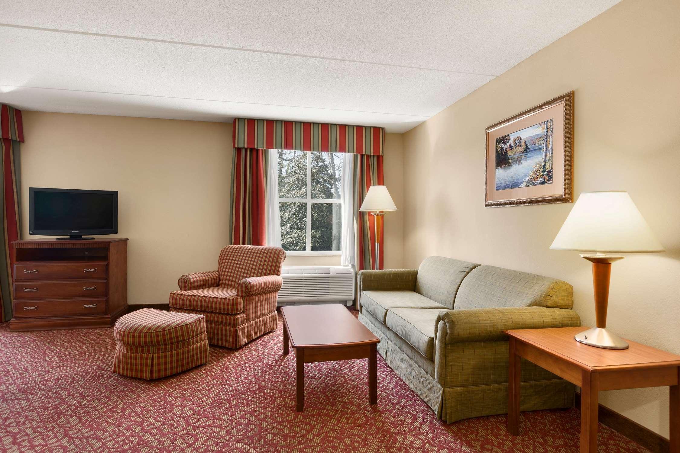 Hampton Inn & Suites Williamsburg Historic District Eksteriør billede